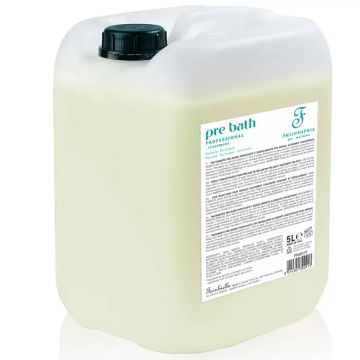 Trattamento Pre Bath deterge e purifica in profondità ad azione idratante e ristrutturante per cani 5 l